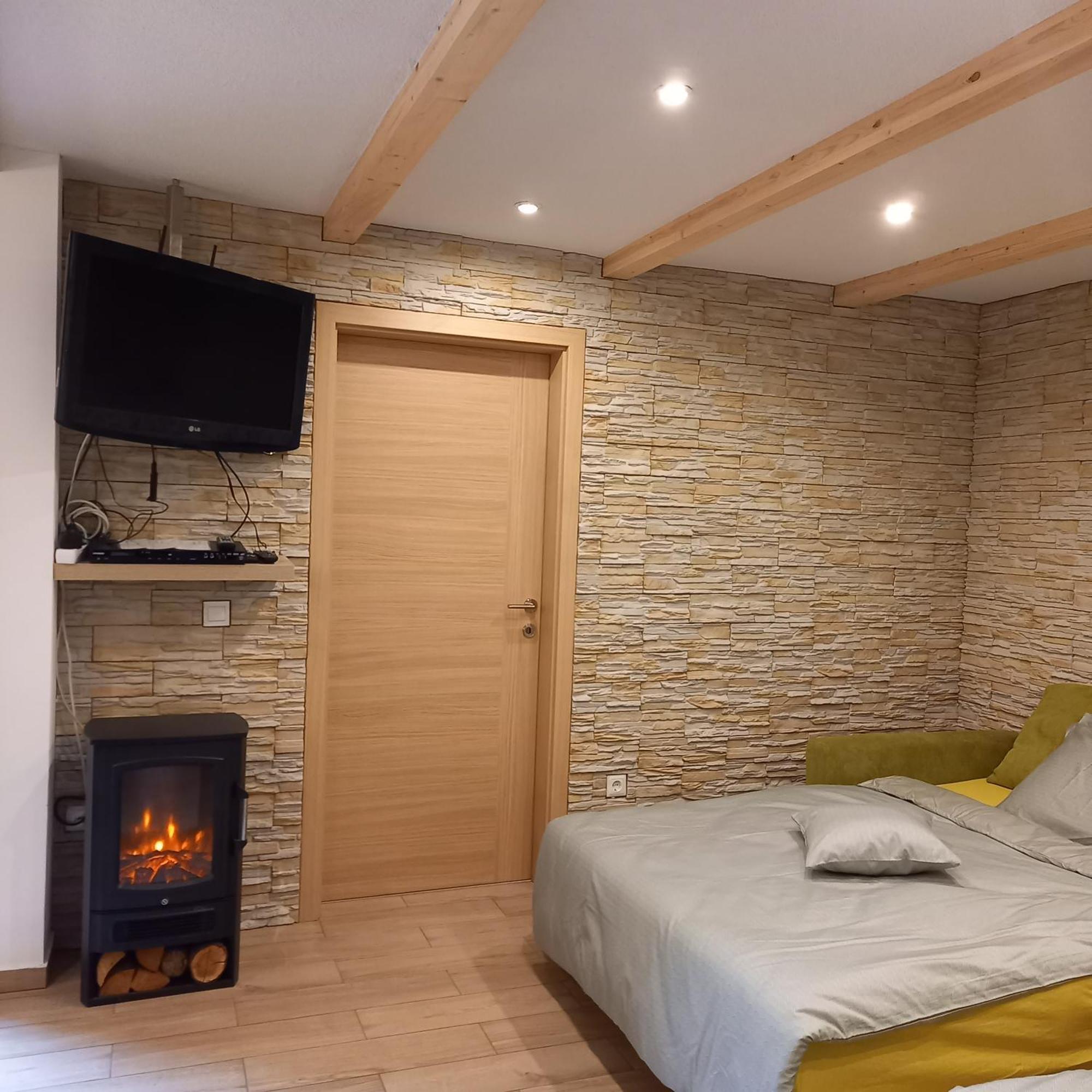 Hisa Lunna - In A Forest Paradise Apartment *