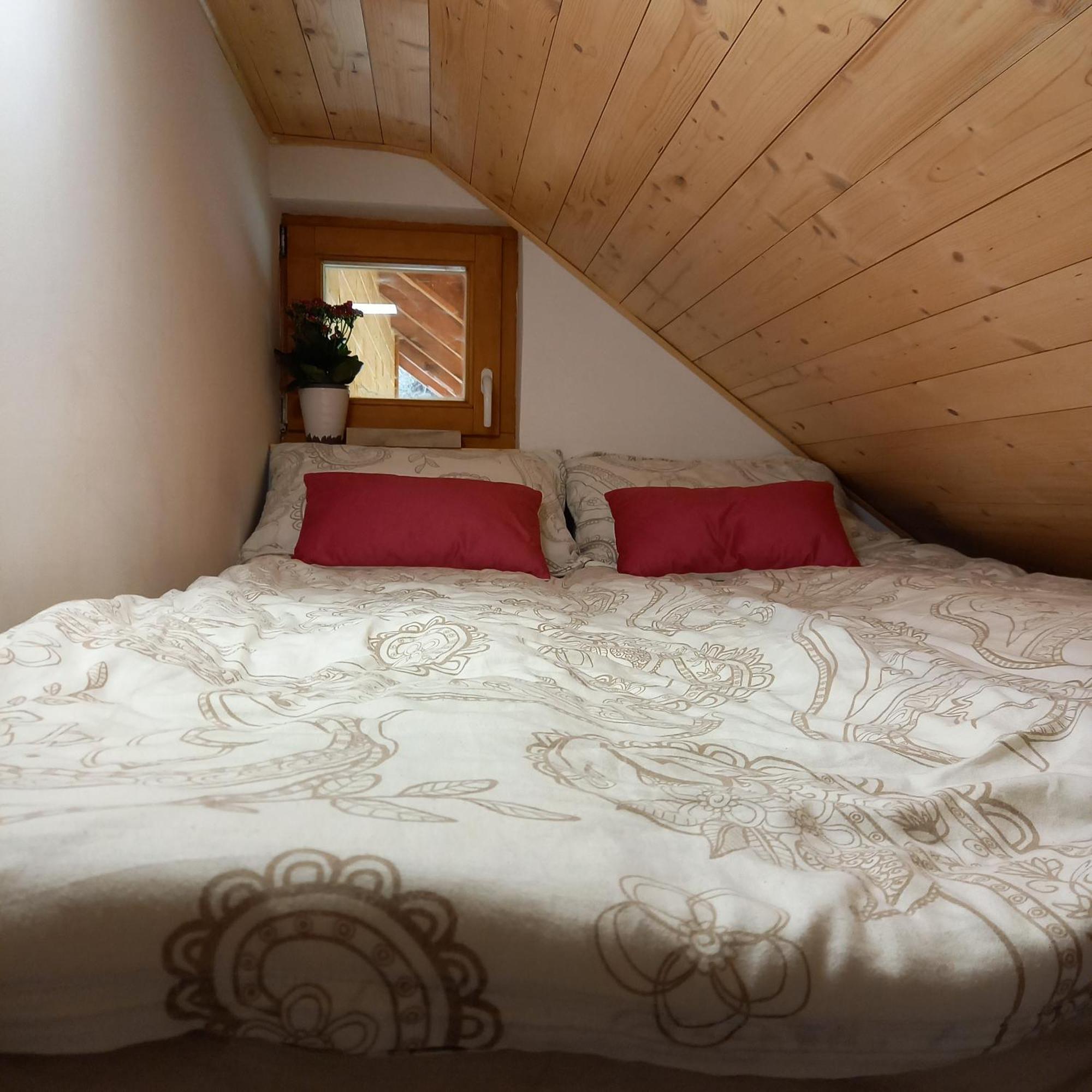 Apartment Hisa Lunna - In A Forest Paradise